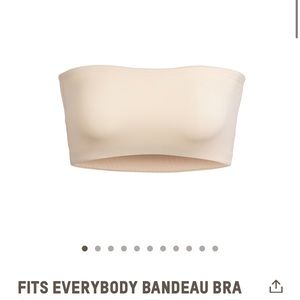 SKIMS fits everybody bandeau bra